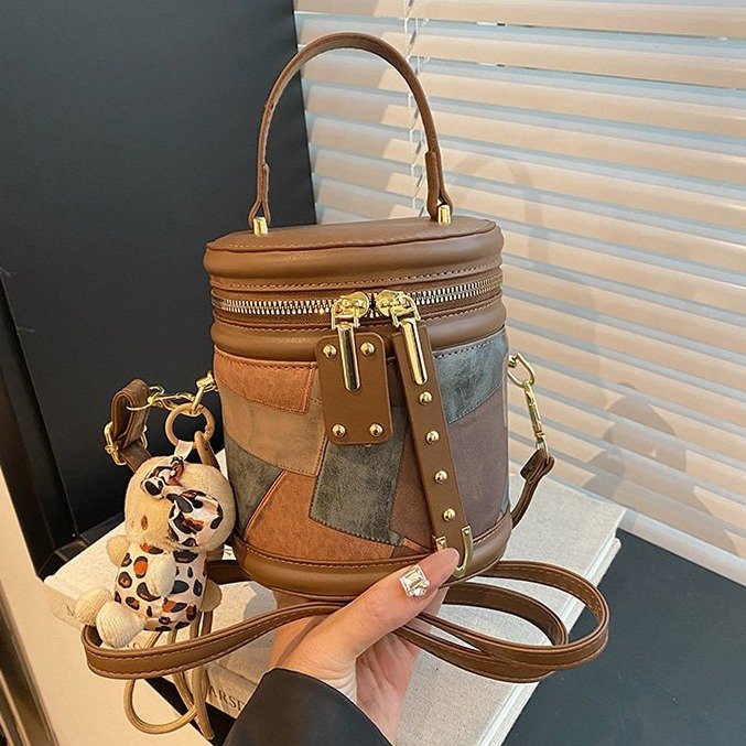 PU Water Bottle Bag Single Shoulder Crossbody Handbag with Zipper and Patchwork